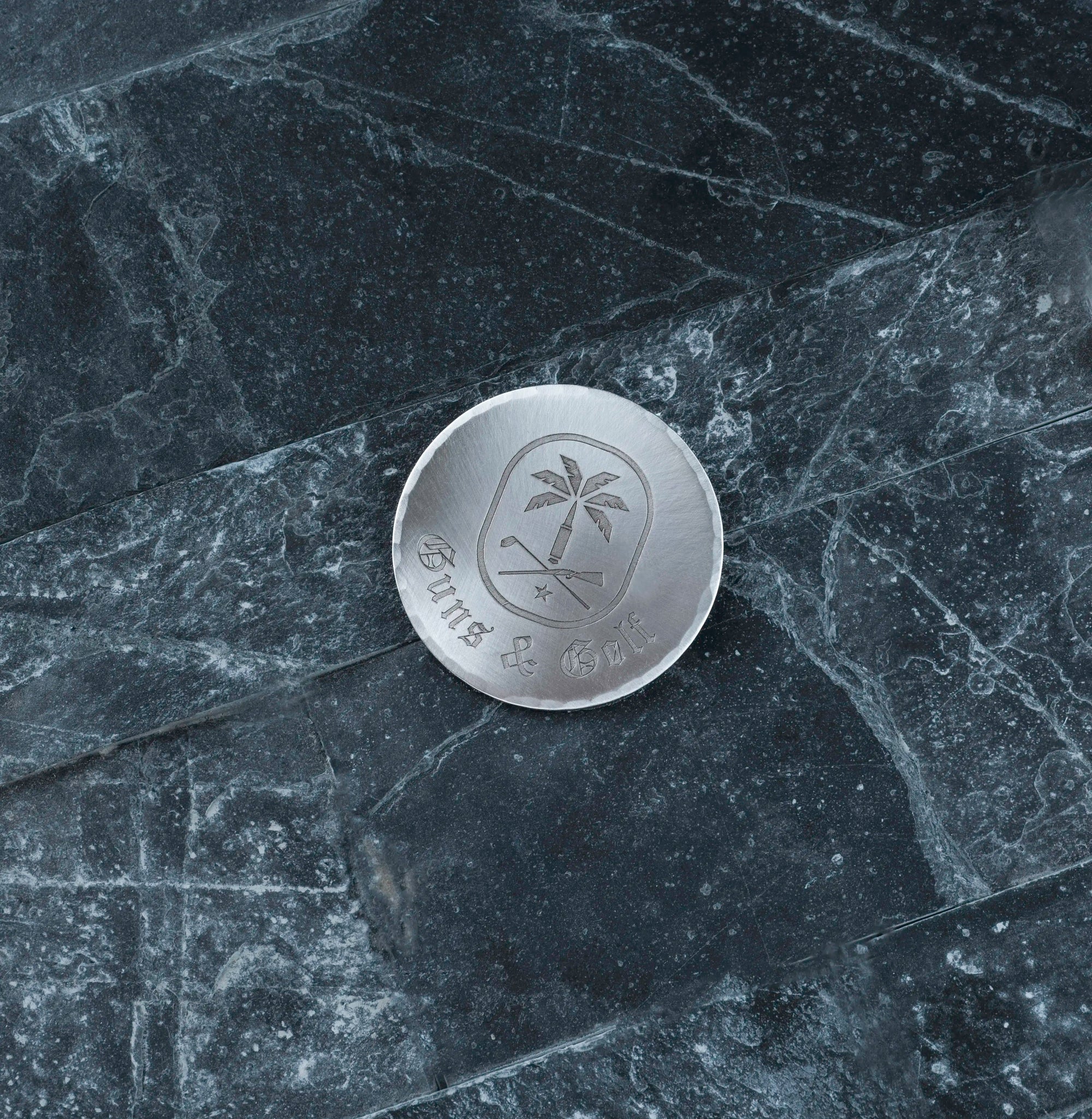Ball Marker in Stainless Steel - Guns and Golf